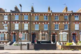 Houses and residential properties in Stockwell London SW9