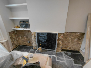 Damp walls before DPC installation